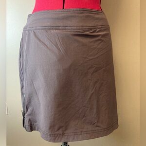 Athleta athletic cooling dark grey women’s skort size 4
